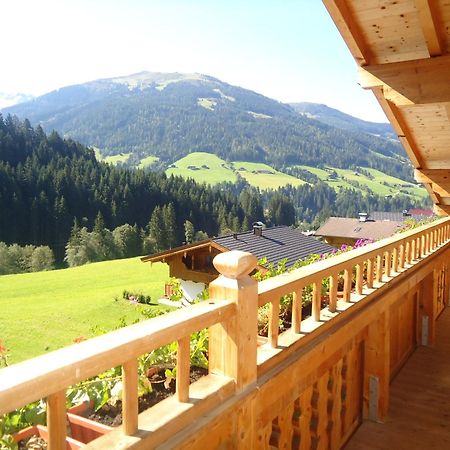 Alpbacher Appartementhaus Johannes Esterno foto