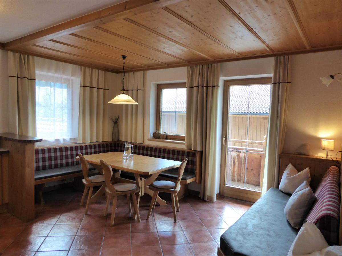 Alpbacher Appartementhaus Johannes Esterno foto